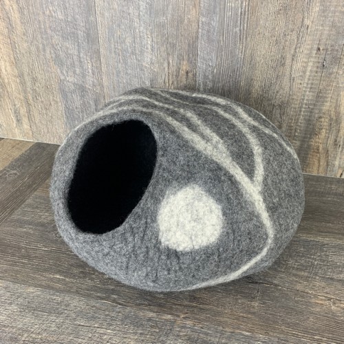 Grey Moon Felt Cat Cave